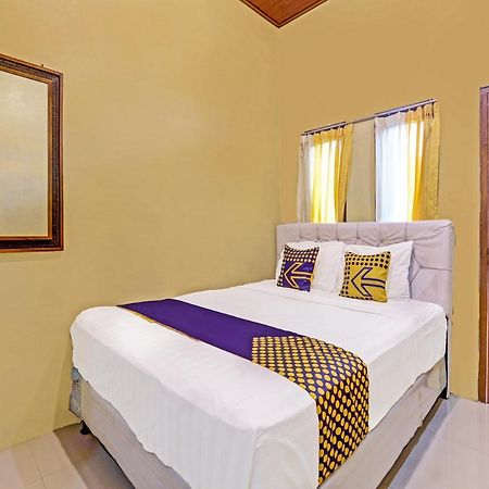 Spot On 91337 Pandu Homestay Klaten Wonogiri Ngoại thất bức ảnh