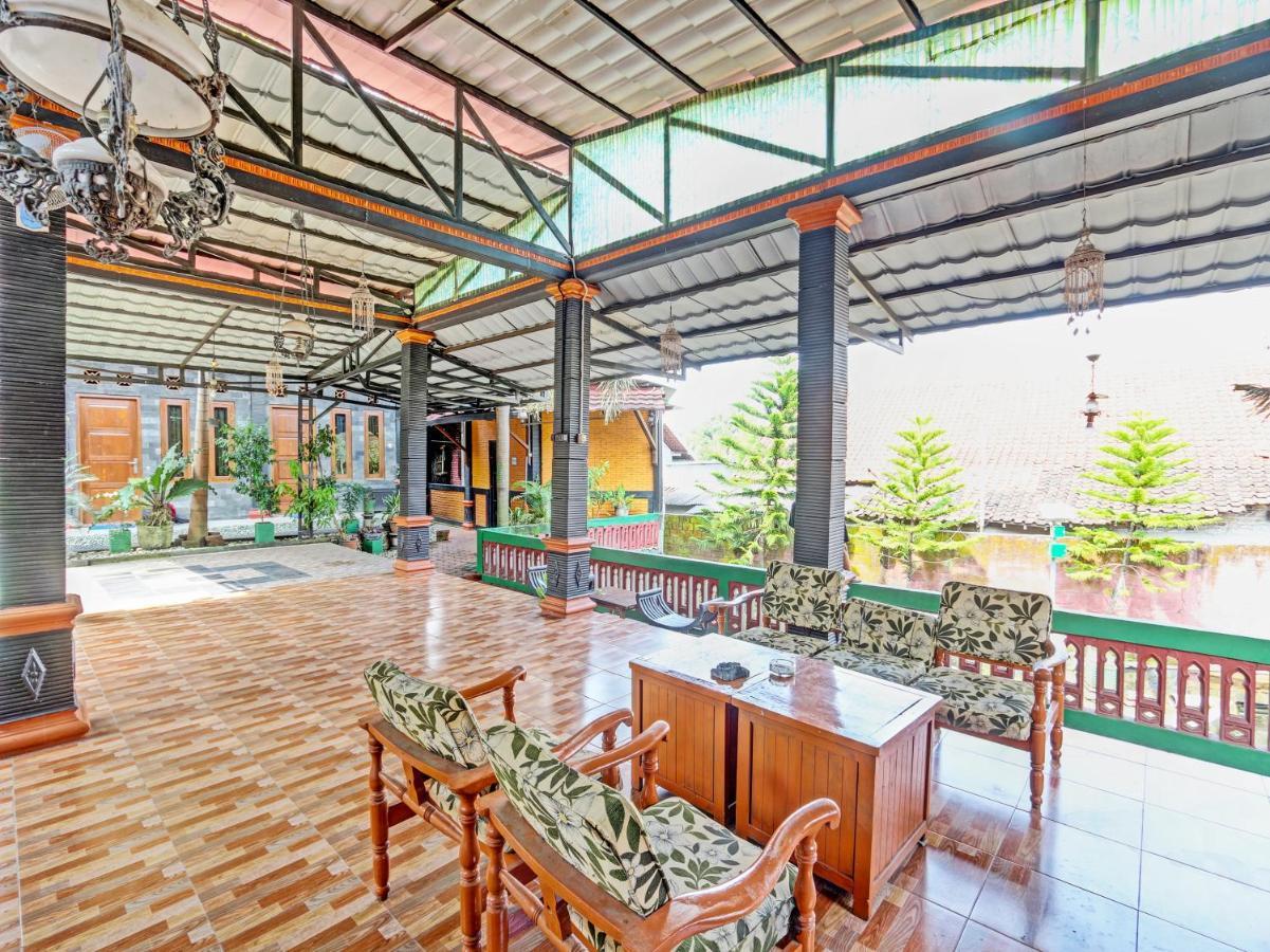Spot On 91337 Pandu Homestay Klaten Wonogiri Ngoại thất bức ảnh